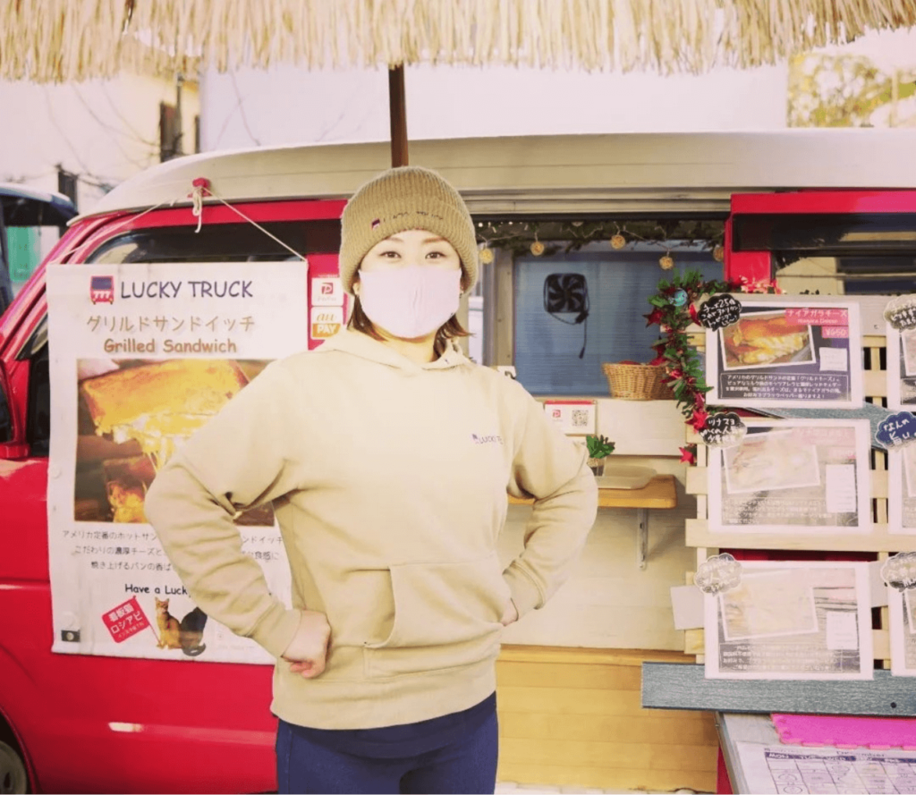 LUCKY TRUCKの写真